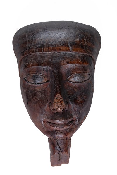 Masque facial de cercueil, 330-323 av. J.-C. bois avec traces de peinture - Egyptian Ptolemaic Period